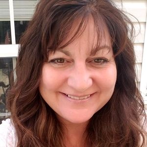 Meet your Posher, Deana